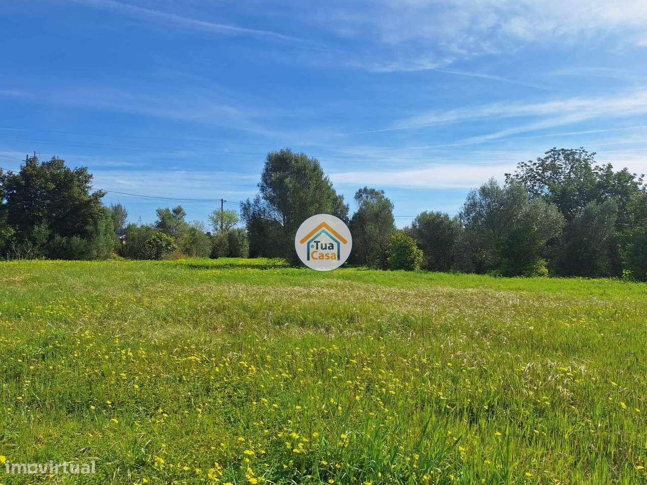 Terreno urbano com viabilidade de construção para moradia T3 - Grande imagem: 2/20