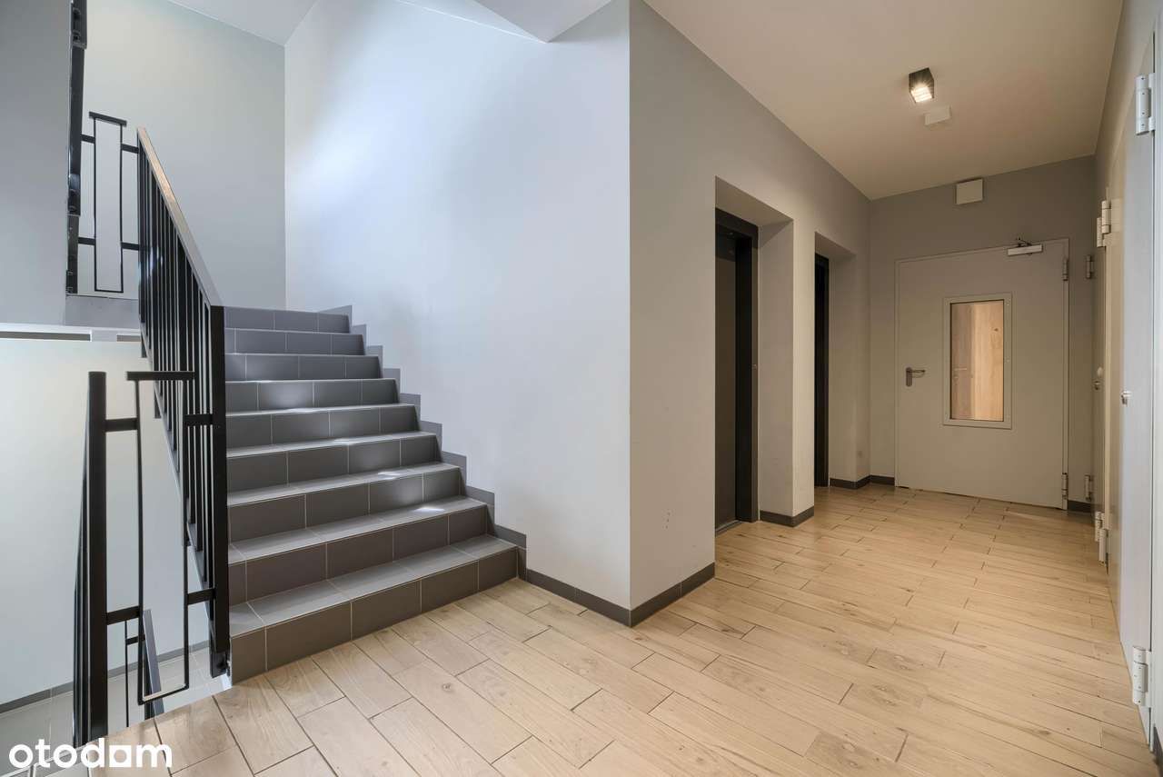 GOCŁAW Mieszkanie z charakterem przy "Promenadzie" i siedzibie Polsat-9