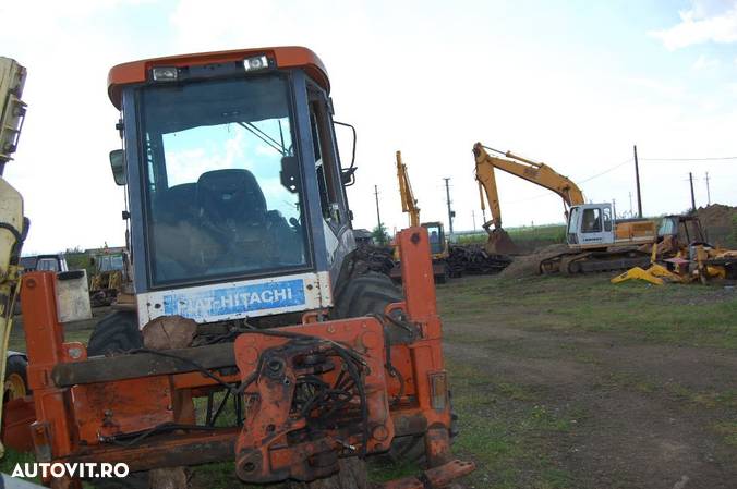 Dezmembrez FIAT HITACHI FB 95 - 3