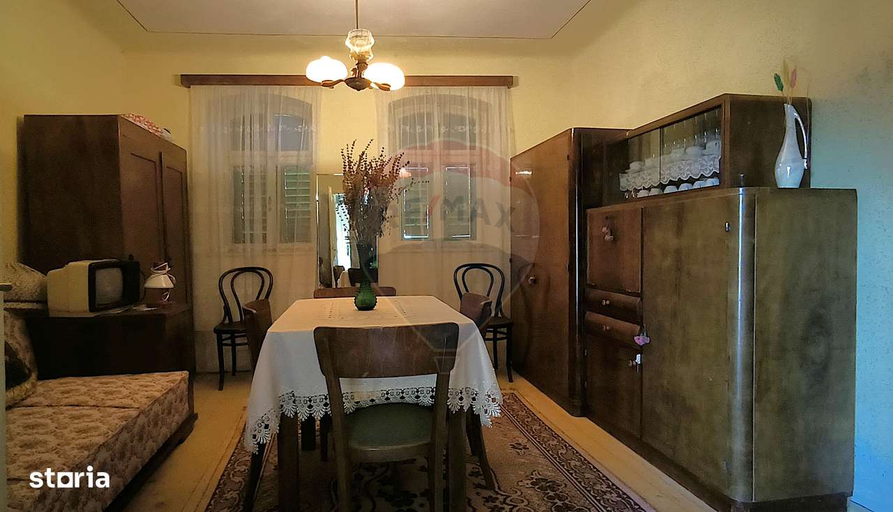 Casă / Vilă cu 4 camere de vânzare-16