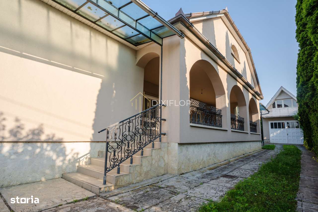 Casă spațioasă cu grădină mare | Sat Stejeriș | 225.000 € - Imagine principală: 2/20