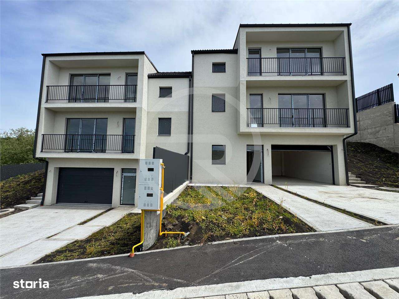 Casa Tip Duplex situata in Chinteni! - Imagine principală: 1/20