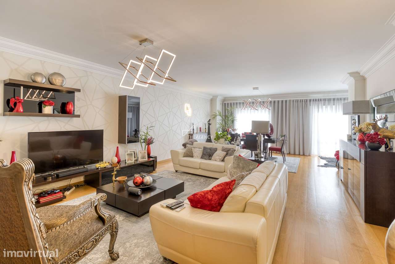 Apartamento T4 mobilado no Restelo - Grande imagem: 4/19