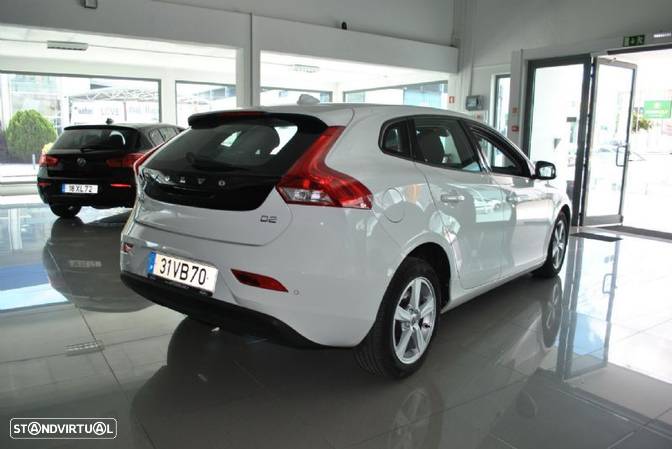 Volvo V40 2.0 D2 Kinetic Eco - 30