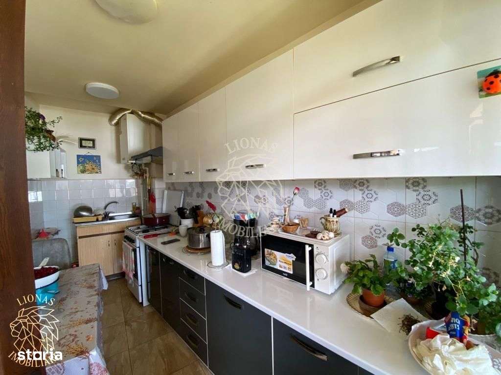 Casa 4 camere 170 mp-teren 1600 mp-terasa-gradina-Nasaud Central - Imagine principală: 2/8