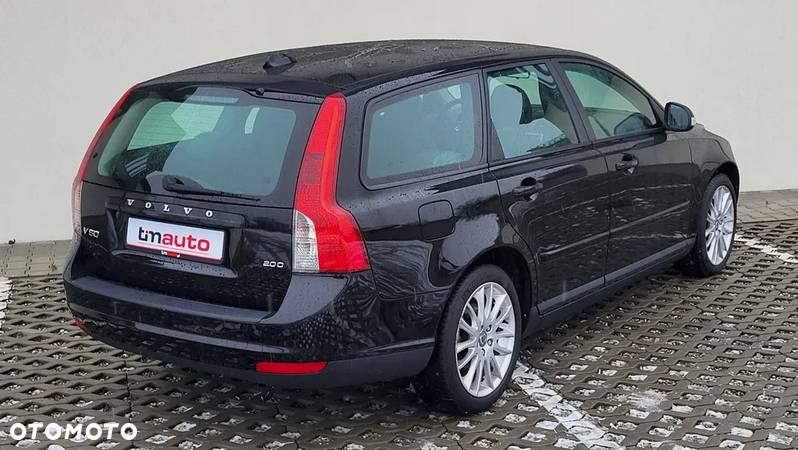 Volvo V50 2.0D Summum - 23