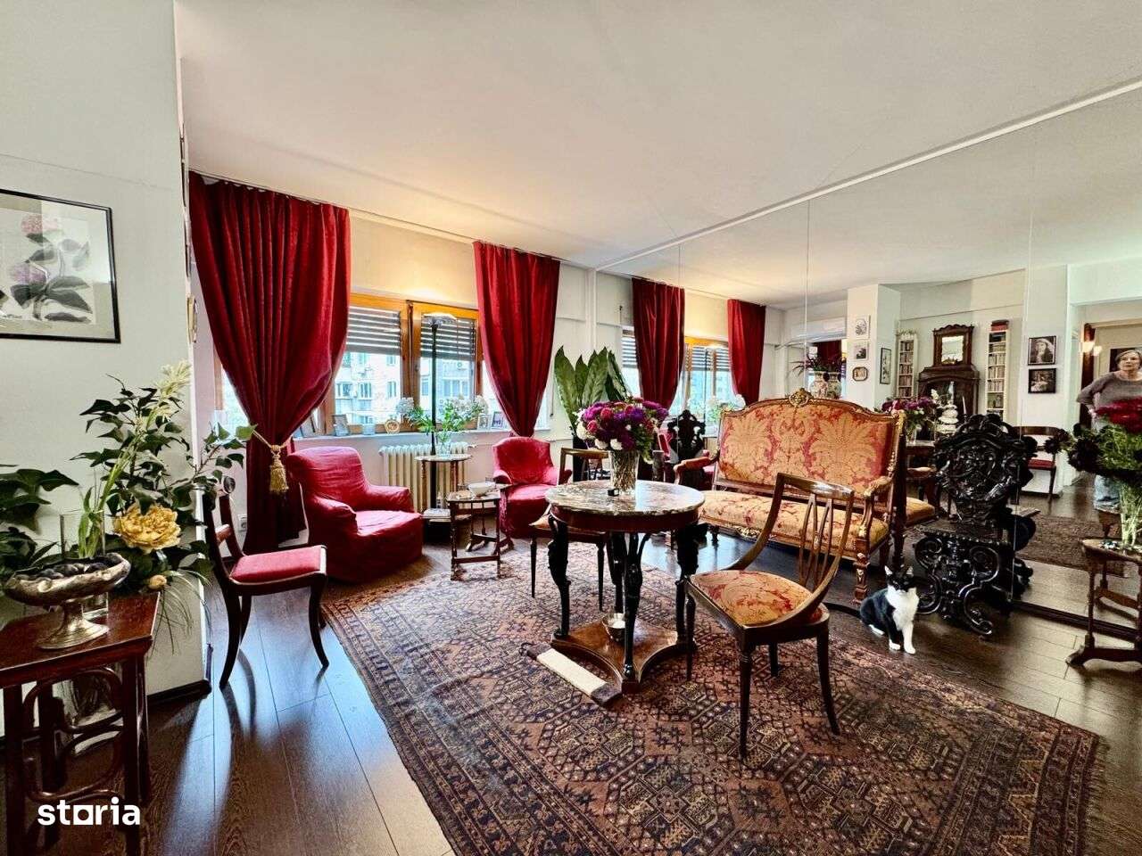 Vanzare 2 camere - Parcul Cismigiu | metrou Universitate
