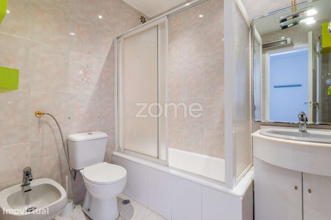 T2 em Carnide - junto ao Colégio Militar - Grande imagem: 4/25