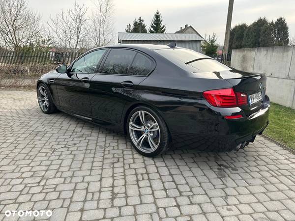 BMW M5 Standard - 4