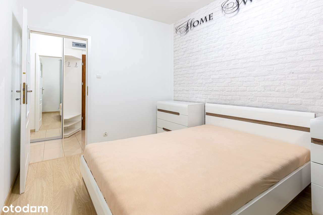 Urocze, trzypokojowe z balkonem .-5