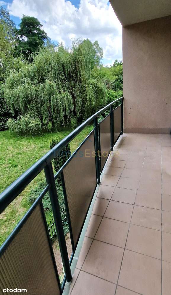 2 pokoje / METRO Bemowo / duży balkon / garaż / oddzielna kuchnia-2