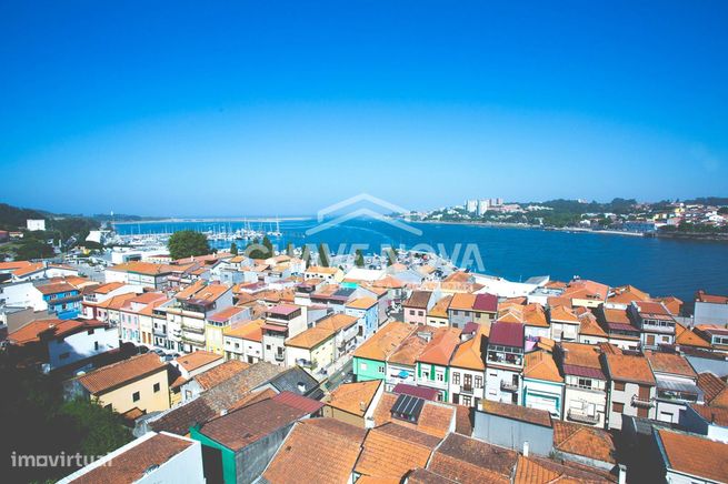 Moradia T3 com 3 pisos na Afurada c/ 3 suítes a 450m da DOURO MARINA-0
