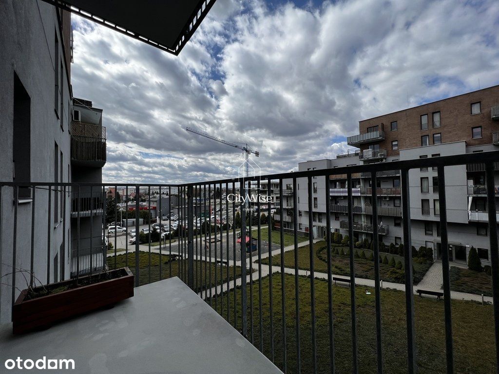 dwupokojowe mieszkanie z balkonem na sprzedaż
