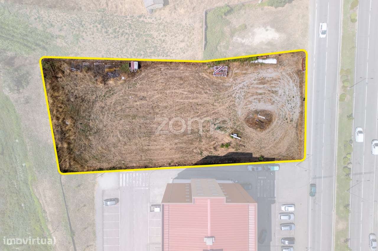 Terreno para construção de prédio - Av. do Sabor - Bragança - Grande imagem: 2/16
