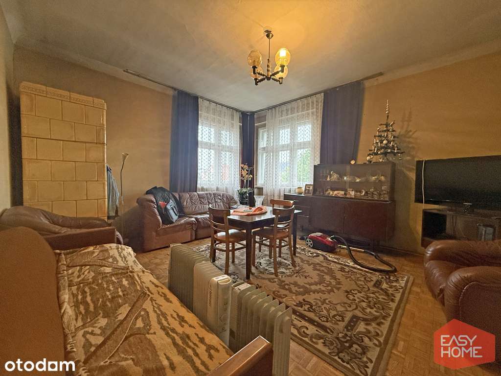 Przedwojenny dom z ogromnym potencjałem-4