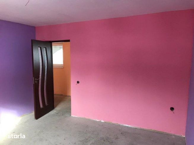 Casă / Vilă cu 1 camere de vânzare, Racaciuni-13