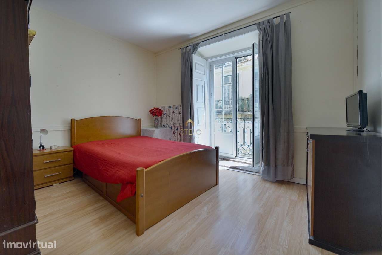 Apartamento T4 Central em Misericórdia, Lisboa-12