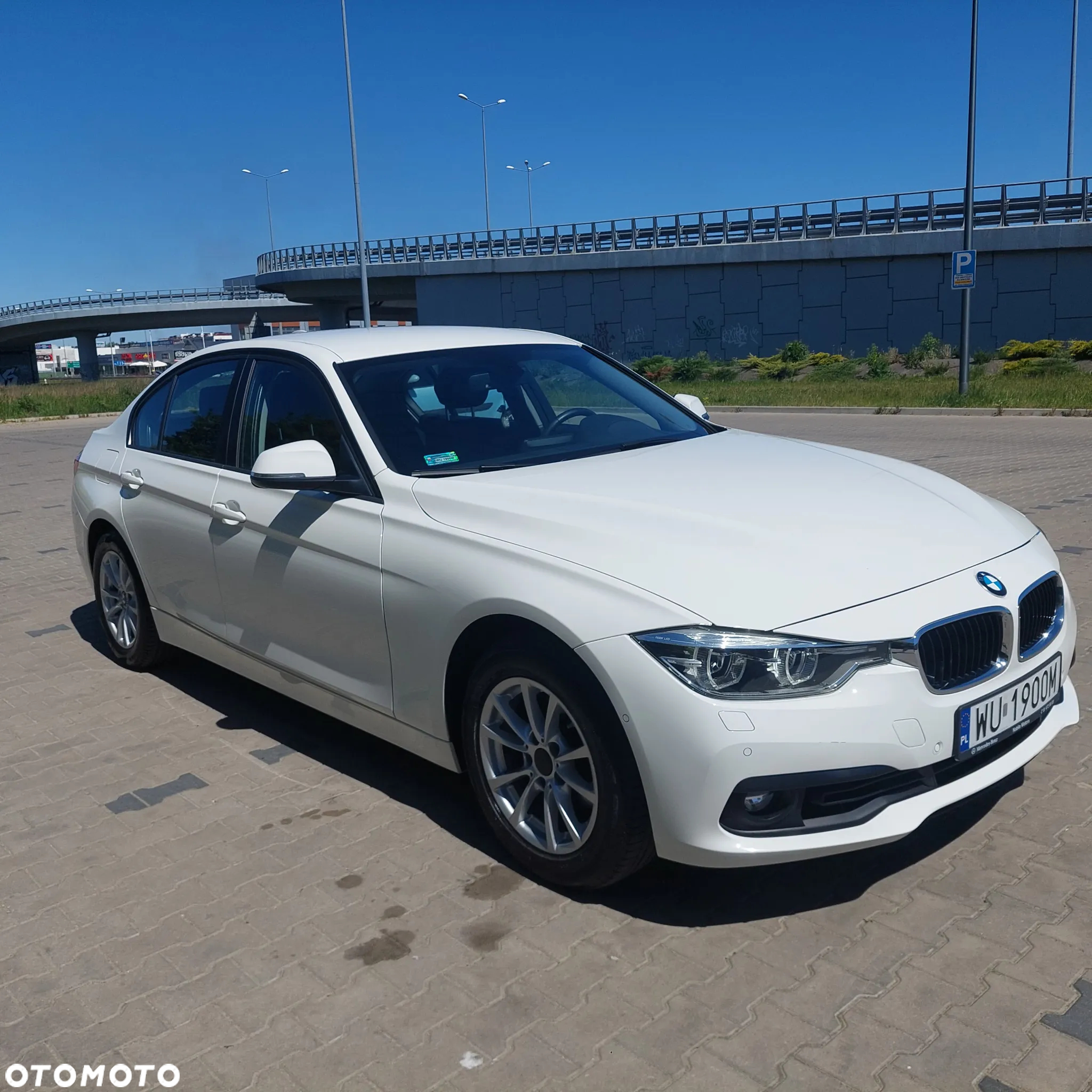 BMW Seria 3 318i - 3