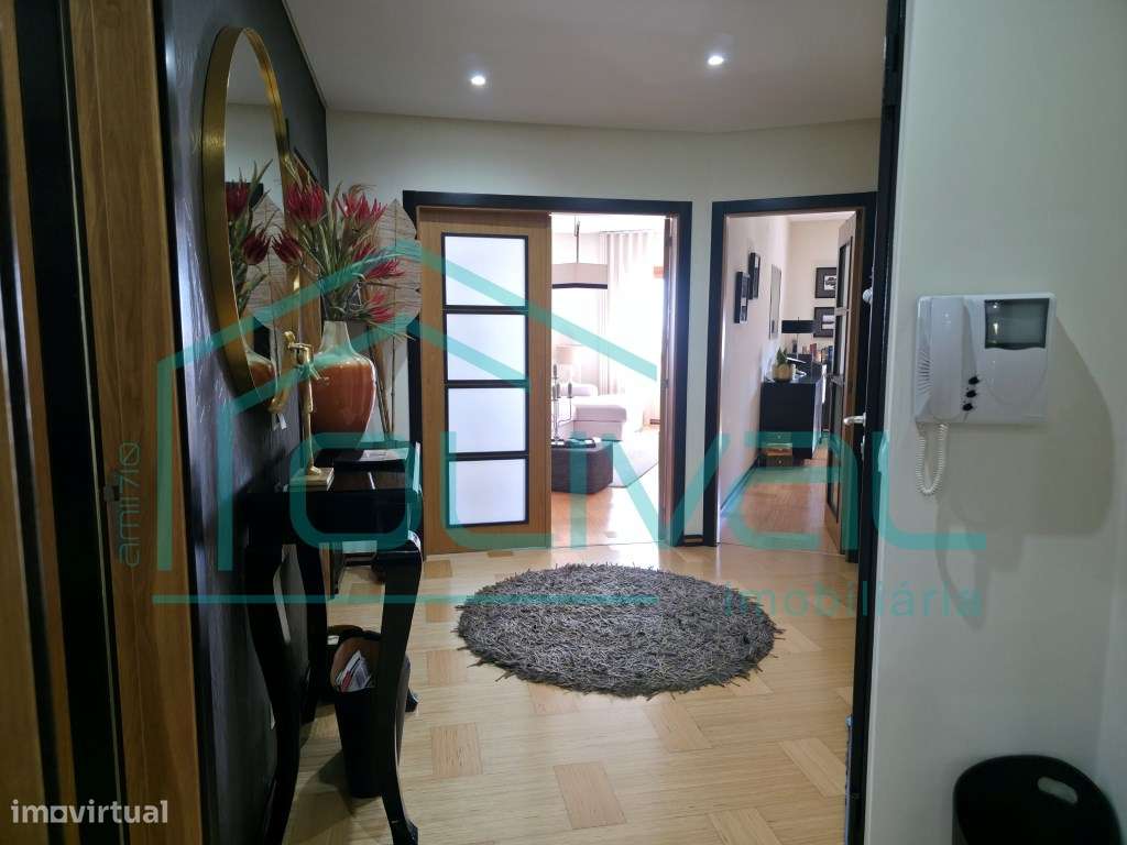 Magnífico T3 com BOX e arrecadação, em Vila Franca de Xira-9