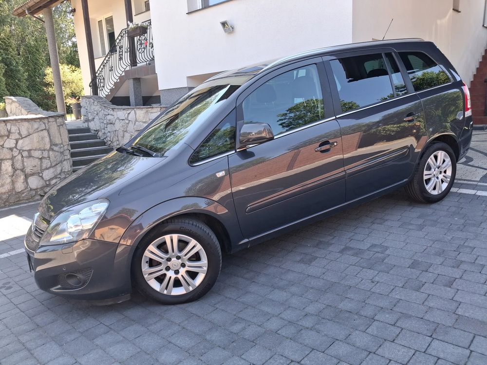 Opel Zafira B (2005-2014) 2013