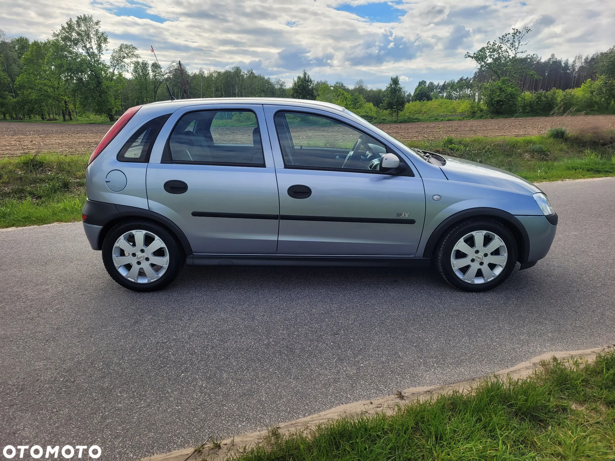 Opel Corsa 1.2 16V NJoy - 21