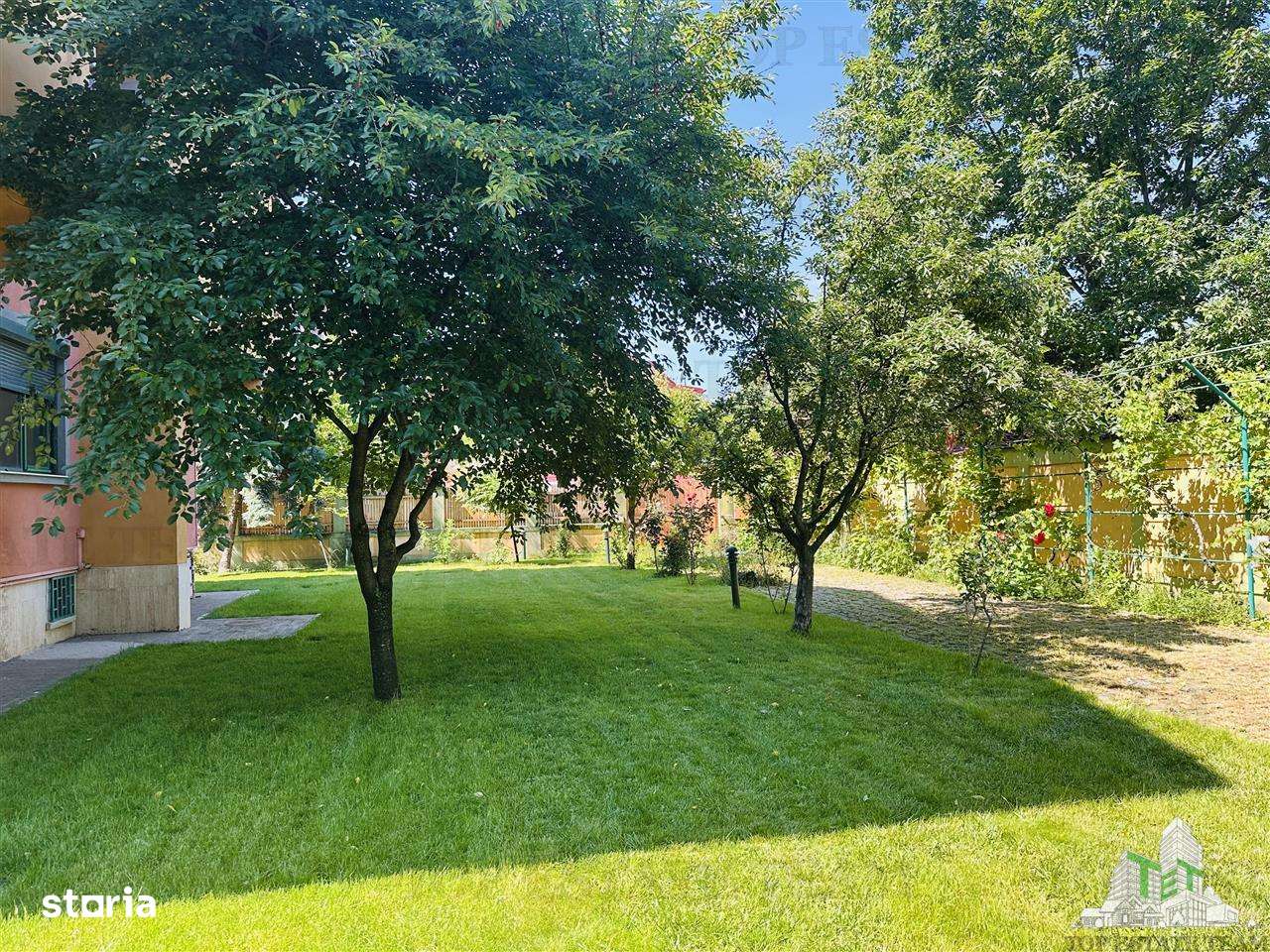 SUPER PROPIETATE, vila 709 mp construiti, teren 1213 mp, cu piscina si - Imagine principală: 5/20