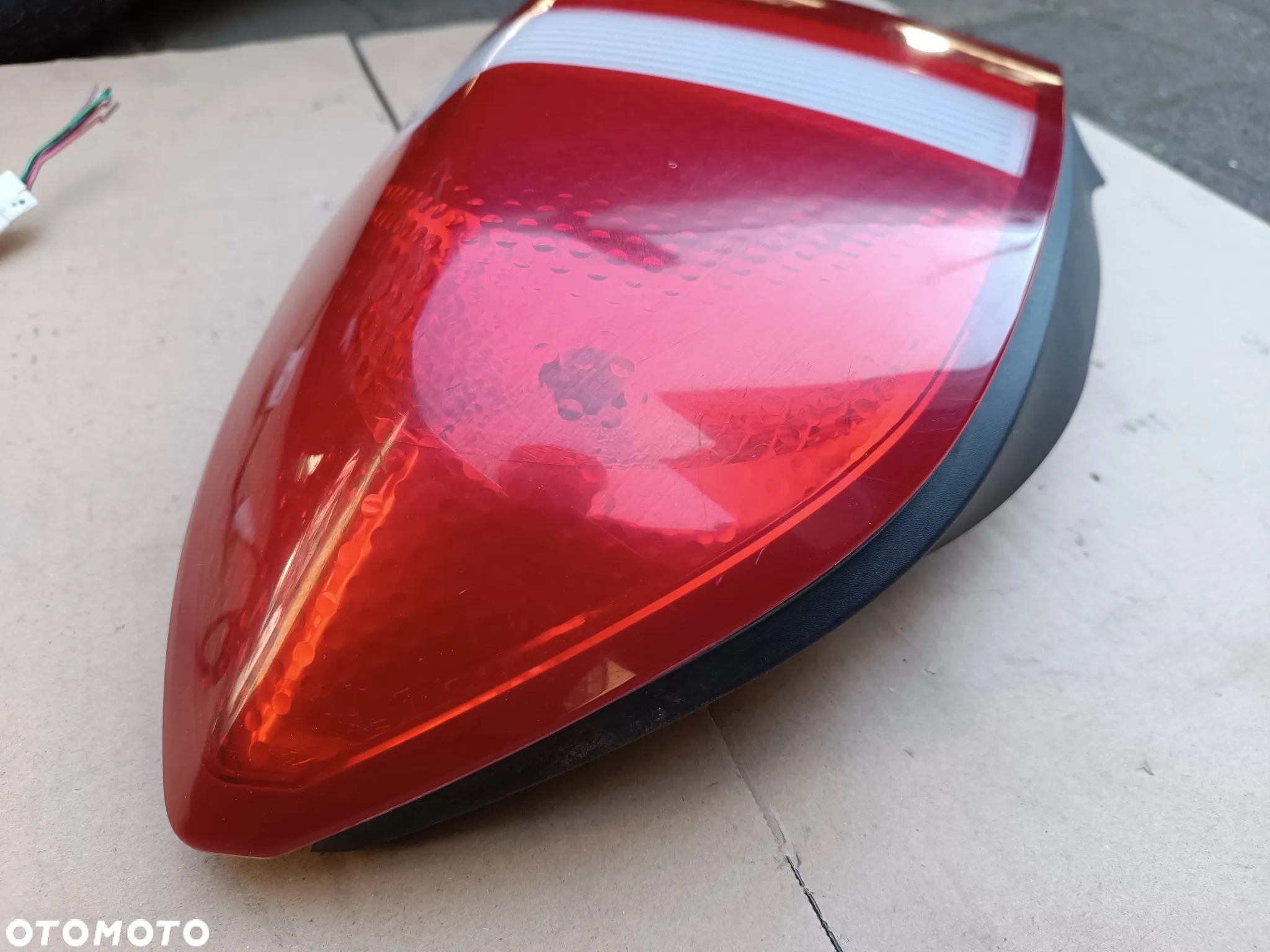 Nissan Primera P12 (02-07) lampa lewy prawy tył lewa prawa tylna + wkład oprawka żarówek wtyczka kabel - 15