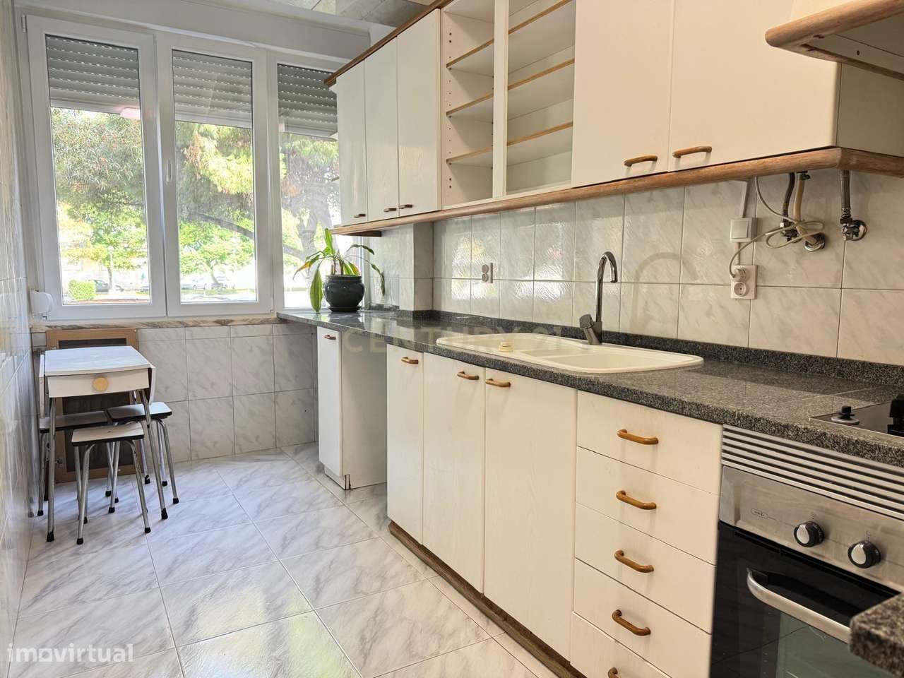 Apartamento T3 em Queluz e Belas, Sintra - Grande imagem: 2/22