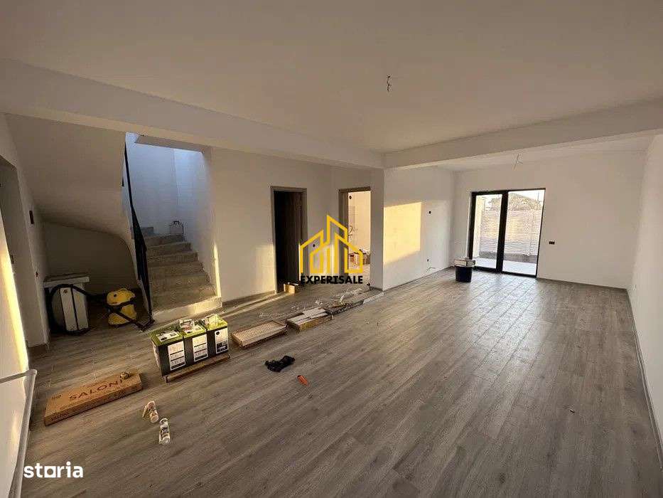 CASA INDIVIDUALA /CLINCENI 4 camere - Imagine principală: 3/8