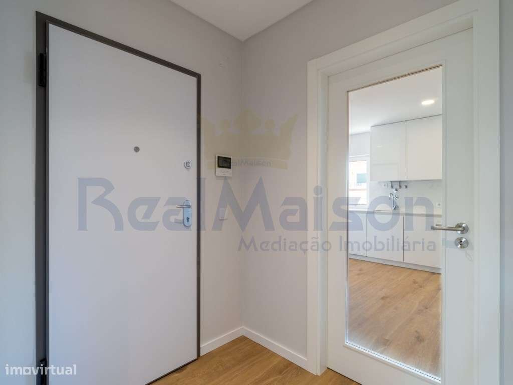 Arrenda-se Apartamento T2 NOVO - Mem Martins - Grande imagem: 5/13