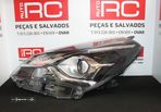 Farol Toyota Yaris de 2014 a 2018 - 1