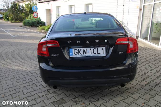 Volvo S60 - 5