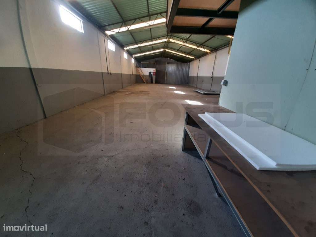 Pavilhão / Armazém - Zona industrial de Vagos - Grande imagem: 4/10