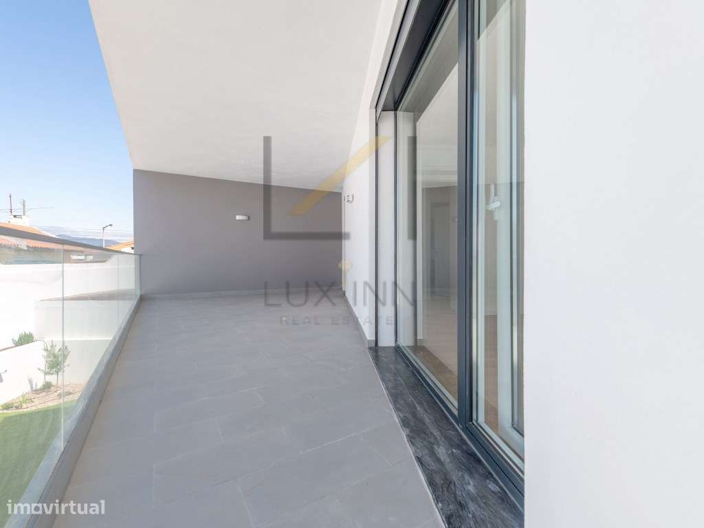 Moradia T4 isolada - Construção Nova-32