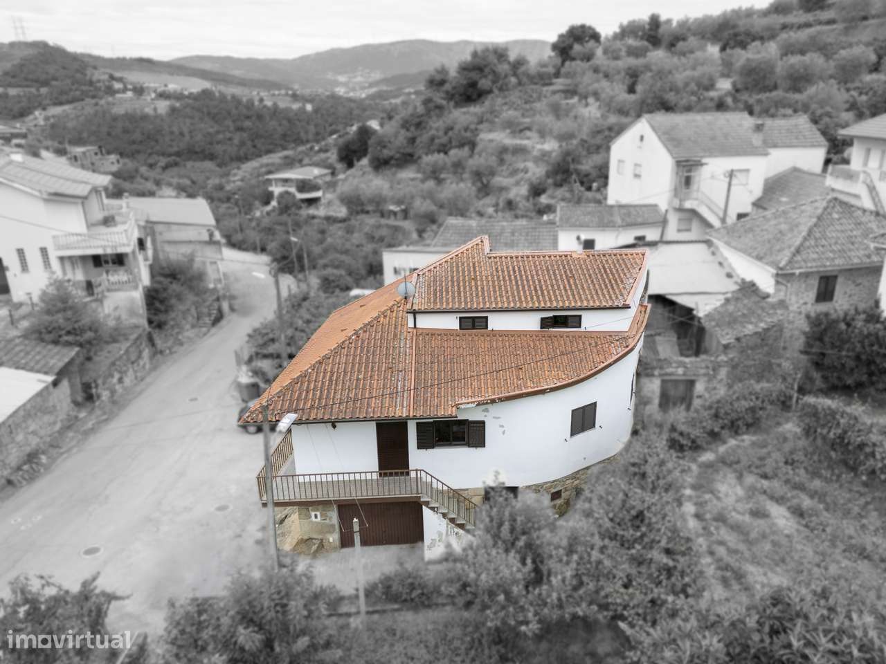 Moradia V4 | Zona Vinícola | Salzedas - Grande imagem: 4/21