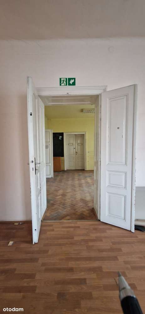 Kamienica w CENTRUM Tarnowa z oknami na Tarnowski Teatr! - Pełny obrazek: 5/20