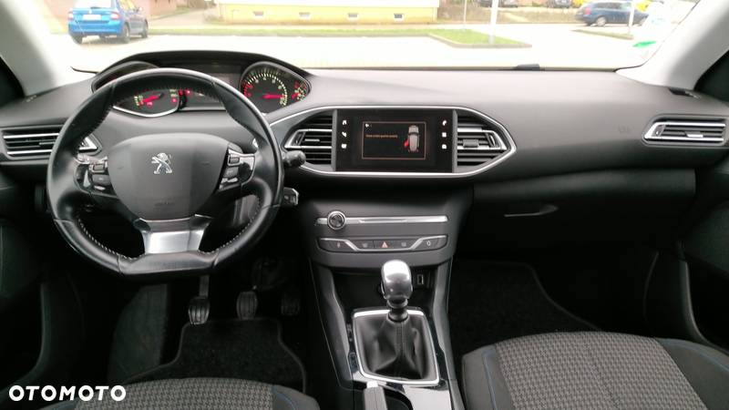 Peugeot 308 PureTech 110 Stop & Start Style - 29