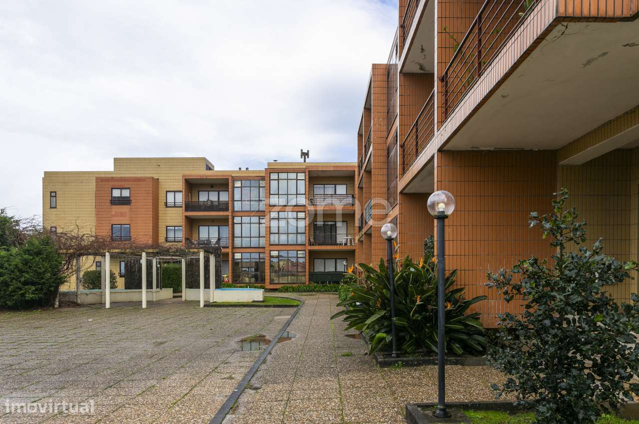 Apartamento T2 com varanda e garagem em Gulpilhares, Vila Nova de Gaia - Grande imagem: 4/42