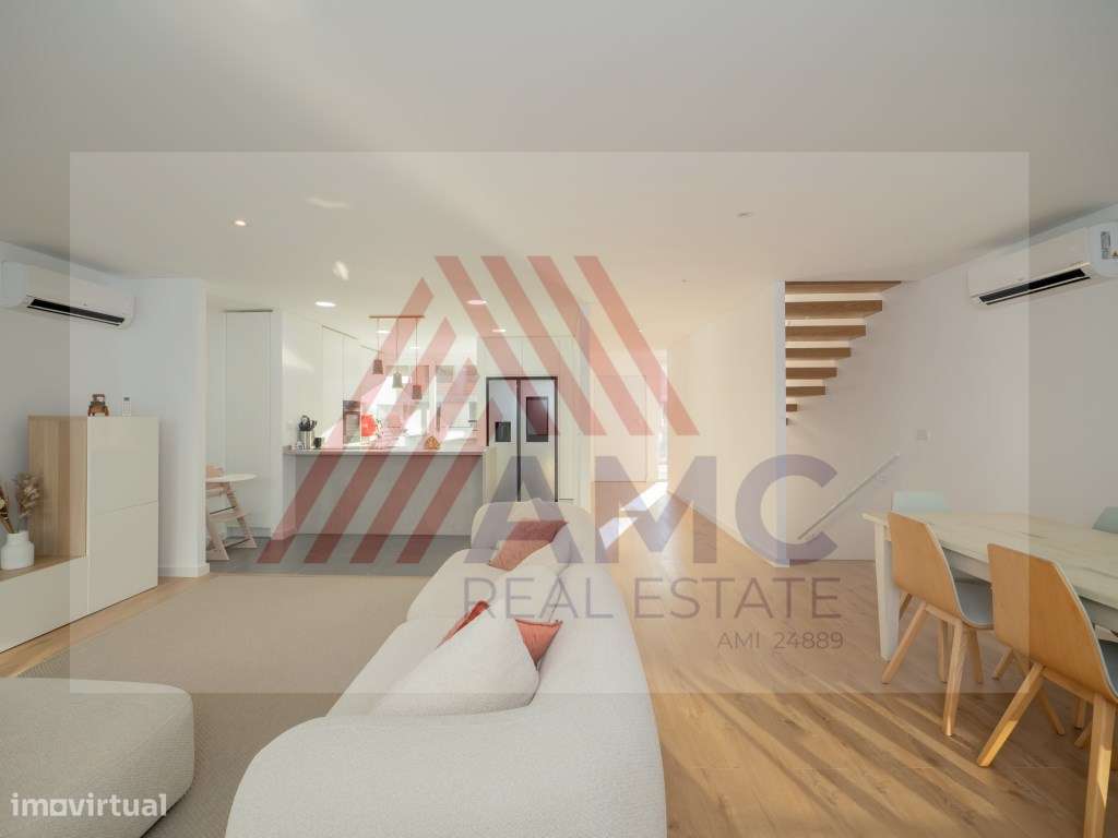 VENDE-SE MORADIA T3 NOVA COM PISCINA PRIVATIVA E GARAGEM-20