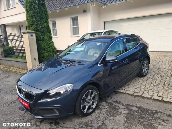 Volvo V40 - 16