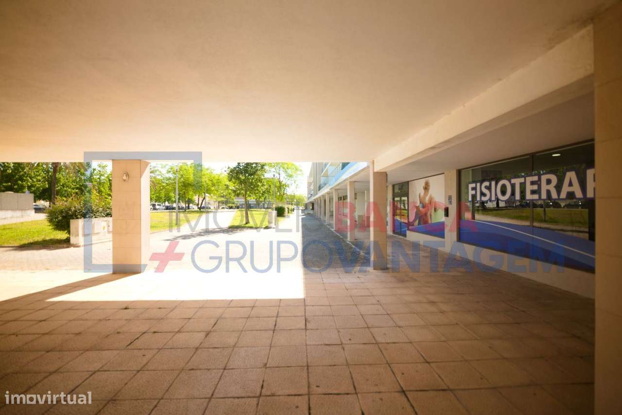 T3 - 2 estacionamentos - Vila Serena - Pinhal Novo - Grande imagem: 5/7