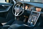 Volvo V60 Cross Country D4 AWD Geartronic Momentum - 9