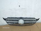 GRILL ATRAPA LISTWA MERCEDES C-KLASA W205 AMG - 2