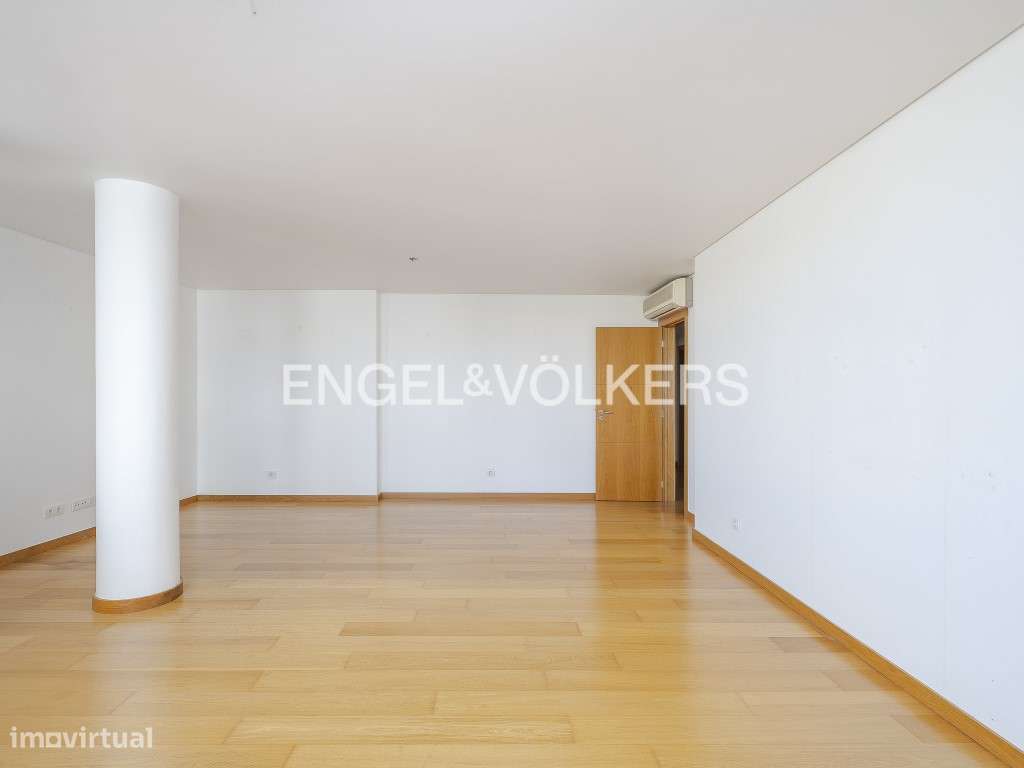 T2 com estacionamento em Entrecampos - Grande imagem: 4/34