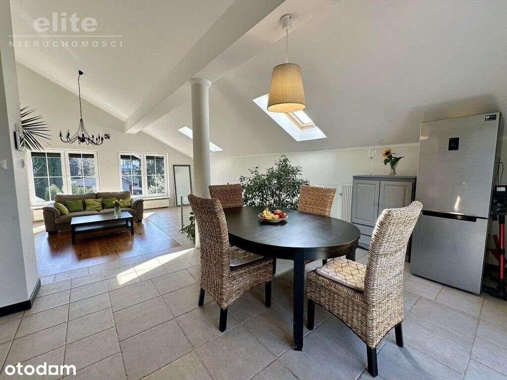 Warszewo klimatyczny dom o pow. całkowitej 330 m2-4