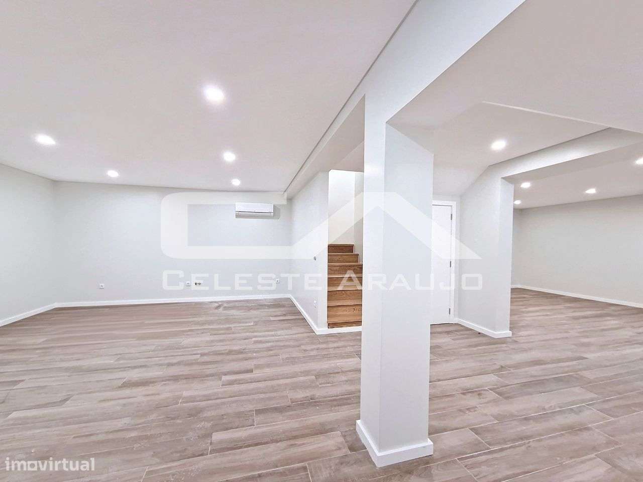 Moradia T3+1 Nova em Espinho-47