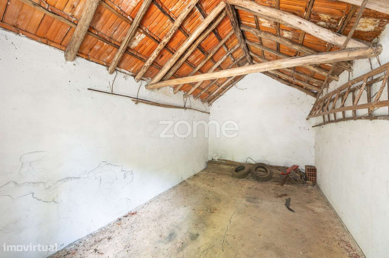 Moradia T2+2 | Garagem | Alvaiázere | Ao abrigo do Simplex-26