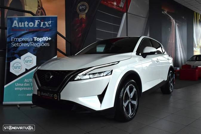 Nissan Qashqai 1.3 DIG-T N-Connecta J18 Led - 1