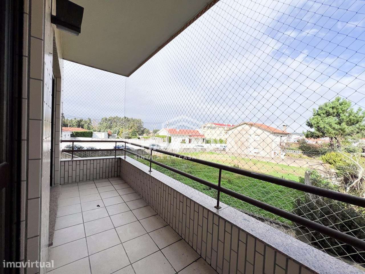 Apartamento T2 com garagem box em Perosinho, Vila Nova de Gaia-11