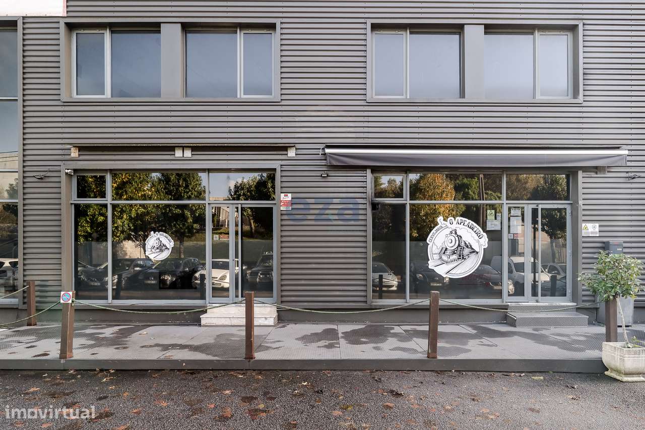 Bar para trespasse em Aveleda, Braga.-0